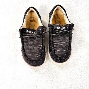 Hey Dude Wally Kids Sz 10 Black Slip On Lightweight Casual Gray Bkack